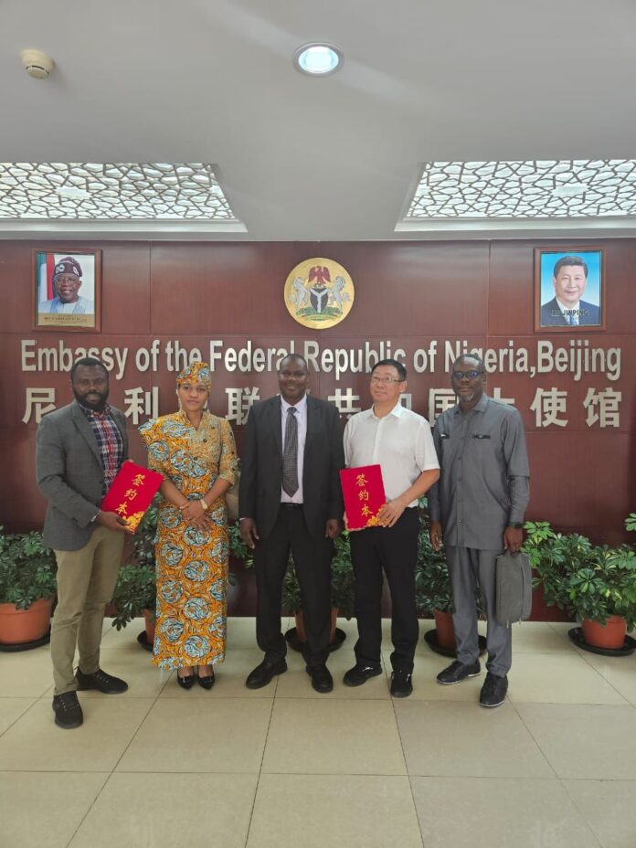 WhatsApp Image 2024-07-30 at 10.50.53 PM From left to right: Prof Chinedu Ochinanwata, Chief Innovation and Strategy EMVC; Princess Zahrah Mustapha-Audu, SA to President on FDI; Ambassador Babagana Wakil, Nigerian Ambassador to China! Ye Lizhang, CEO of CRRC; Engr. Adeyemi Kalejaiye, COO, EMVC