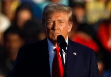 Trump Says Middle East Peace Deal Set for Sunday Signing, Signals Reopening of Hormuz Strait Photo of Donald Trump