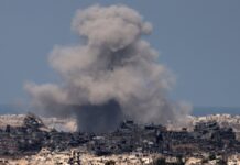 Israeli Ministers Demand Retaliation After Suspected Hezbollah Drones Strike Northern Israel