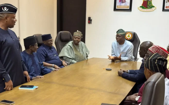 PDP Leaders Meet Makinde
