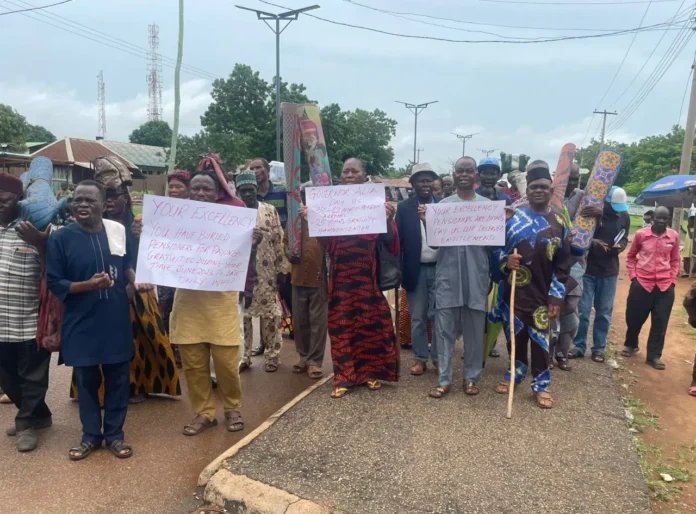 benue-pensioners-9874